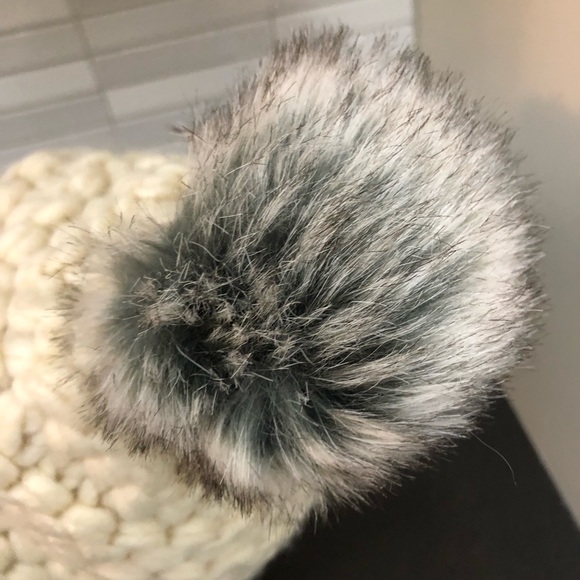 EUC Love & Lore women’s toque - Picture 4 of 9